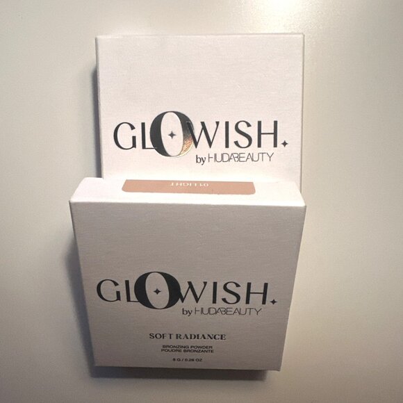 Glowish by Huda Beauty Soft Radiance Bronzing Powder 1-FULL SIZE~ 01 LIGHT NIB - Picture 8 of 8